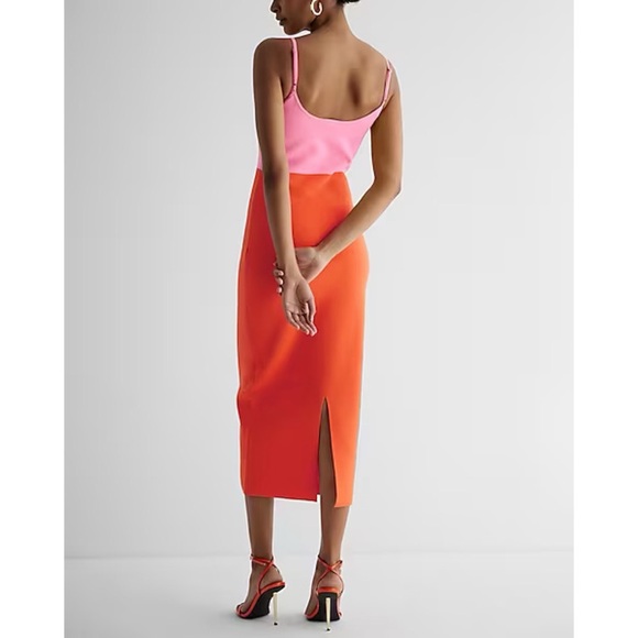 Express Body Contour V-wire Color Block Midi Sweater Dress - Picture 3 of 8